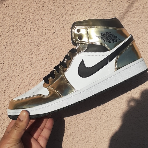 Jordan Other - Jordan 1 mids white black and gold special edition